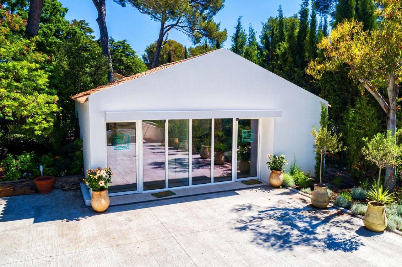Villa Catleya Appart Hôtel Saint-Raphaël Exterior foto